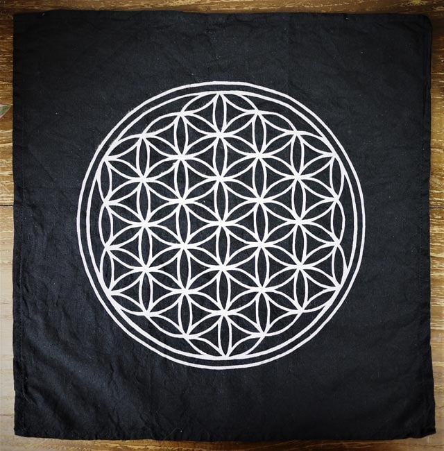 Cotton Crystal Grid Cloth - Flower Of Life (Black/Silver) - Shakti