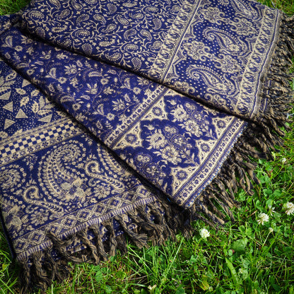 Shawl, Navy - Shakti