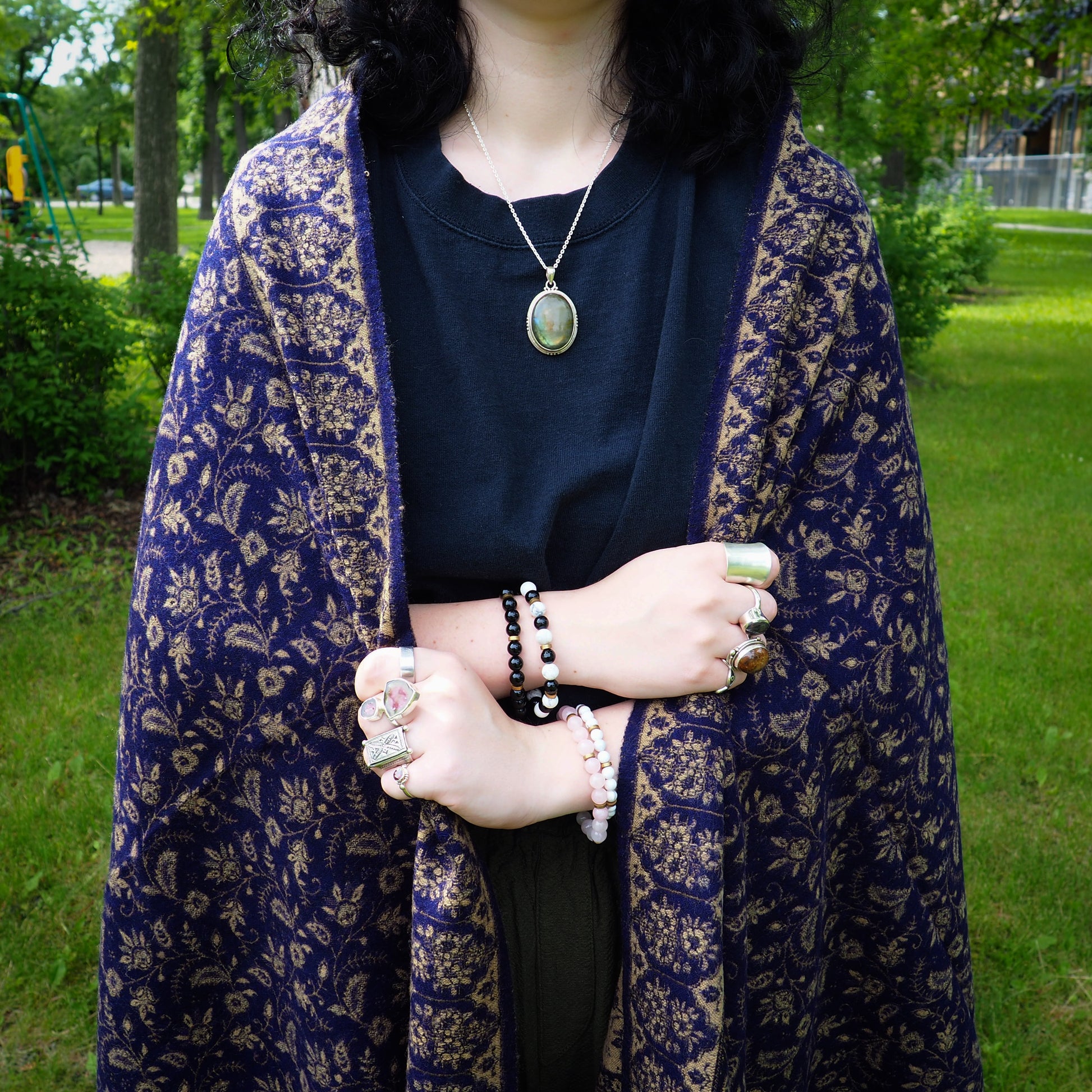 Shawl, Navy - Shakti