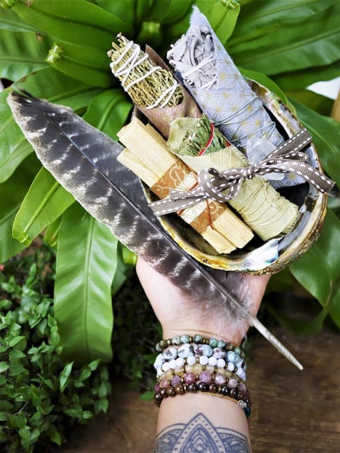Smudging Kit (L) - Shakti
