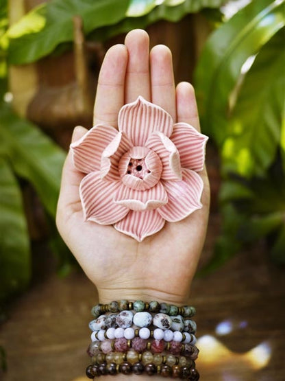Incense Holder - Blooming Lotus Flower (S / Pink) - Shakti