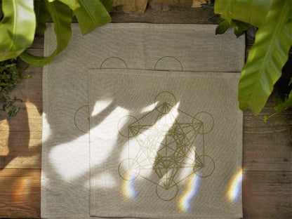 Cotton Crystal Grid Cloth - Metatron's Cube (Beige/Gold) - Shakti