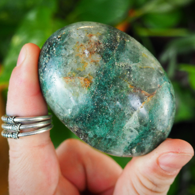 Fuchsite Palm Stones - Shakti