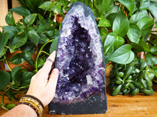 Load image into Gallery viewer, Amethyst Cathedrals